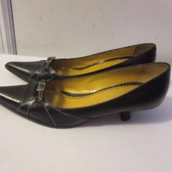 WOMENS LAMBERTSON TRUEX BLACK LEATHER KITTEN HEEL PUMPS SIZE 35US/5 * - Picture 5 of 8